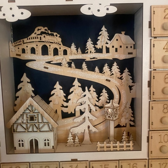 NWT ANTHROPOLOGIE Hans Village Advent Calendar - Picture 5 of 6